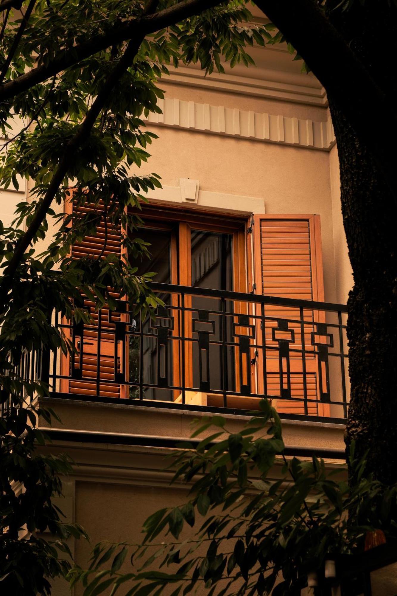 Faces & Places Boutique Hotel Tirana Exterior photo